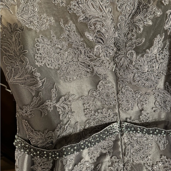 Social Occasions Knee length Dress Size 18 - Picture 4 of 9